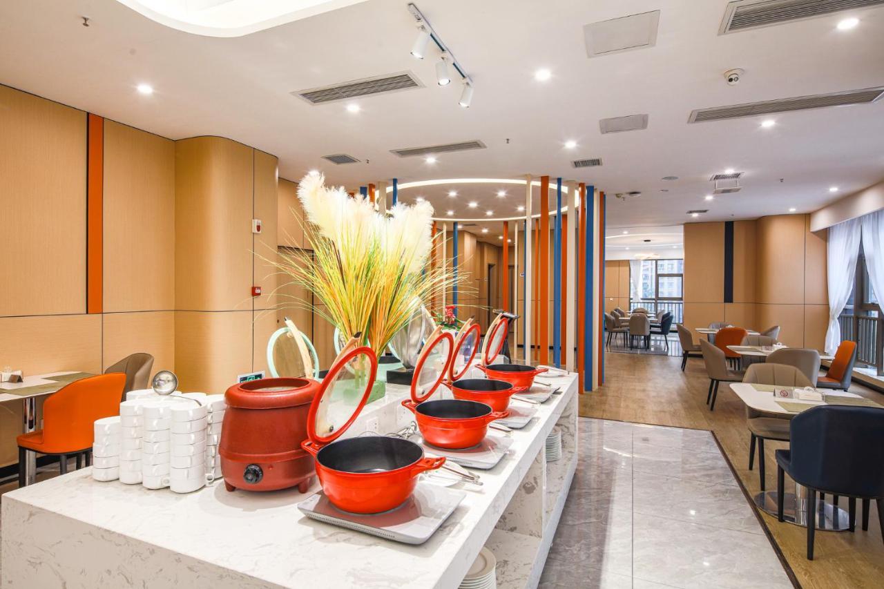 Holiday Inn Express Chongqing Guanyinqiao By Ihg Dış mekan fotoğraf