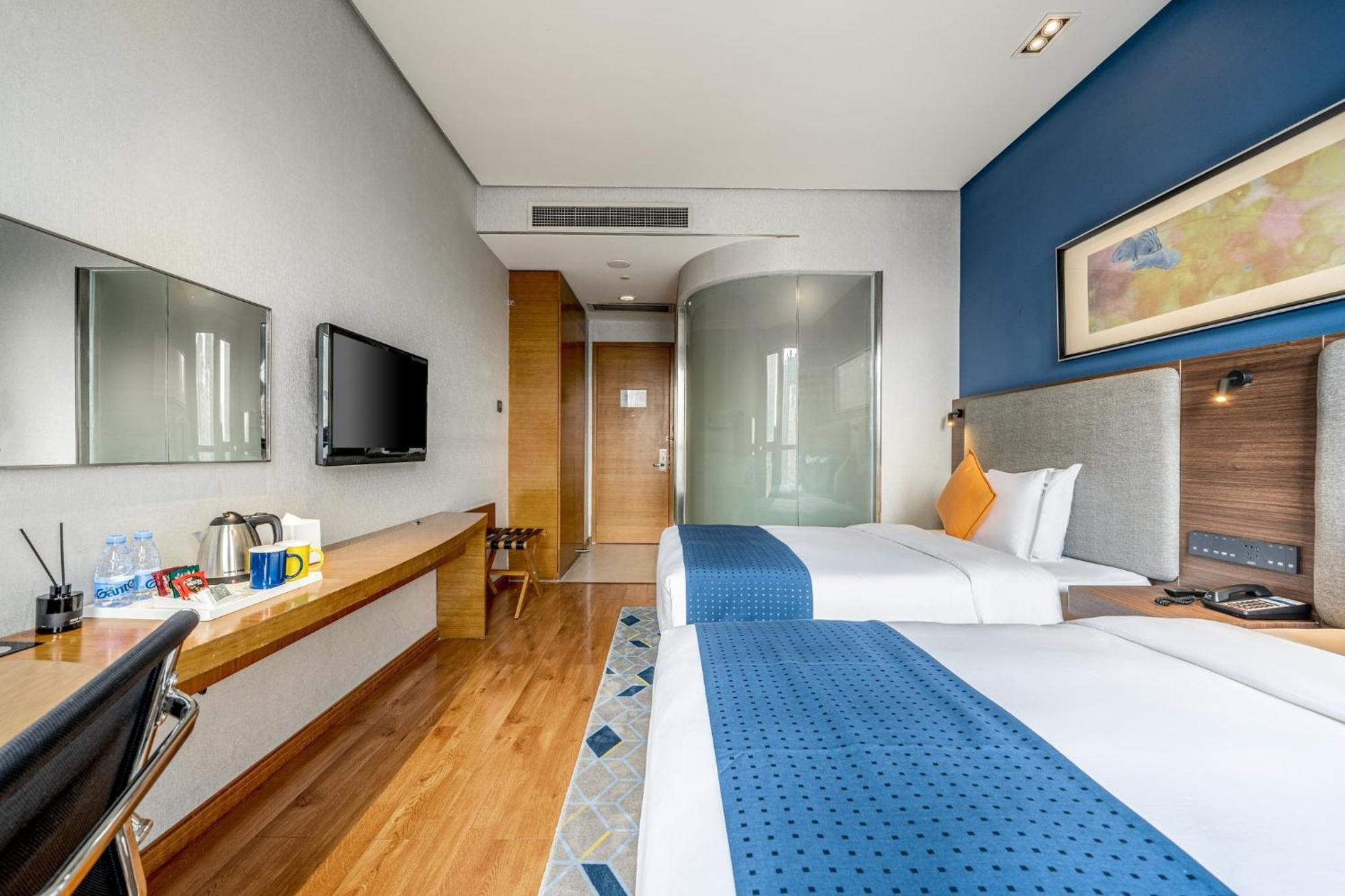 Holiday Inn Express Chongqing Guanyinqiao By Ihg Dış mekan fotoğraf